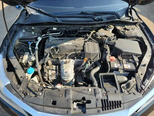 2017 HONDA ACCORD LX  