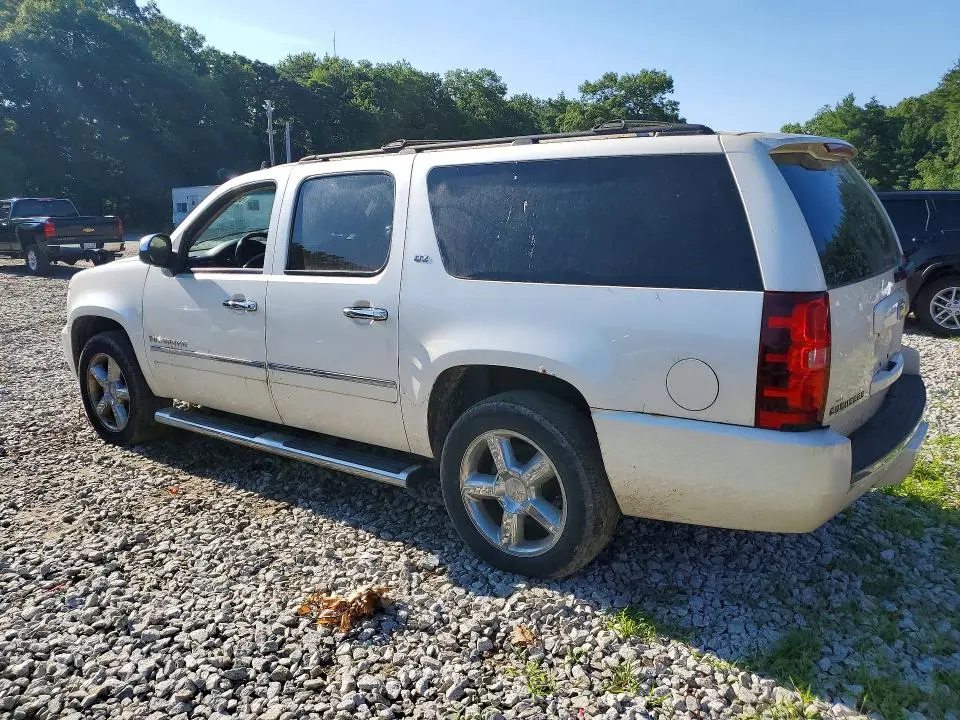 2013 CHEVROLET SUBURBAN K1500 LTZ  