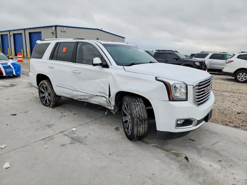 2016 GMC YUKON DENALI  