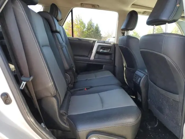 2020 TOYOTA 4RUNNER SR5/SR5 PREMIUM  