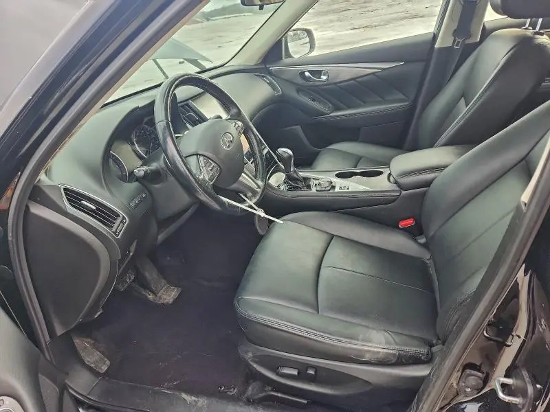 2015 INFINITI Q50 BASE  