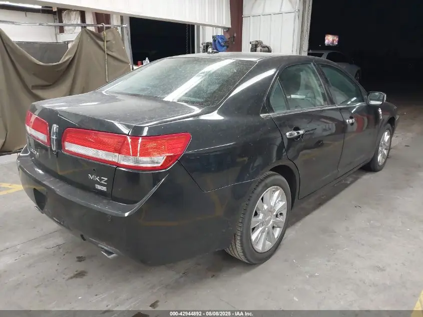 2010 LINCOLN MKZ  