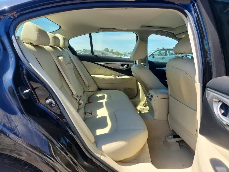 2015 INFINITI Q50 PREMIUM  