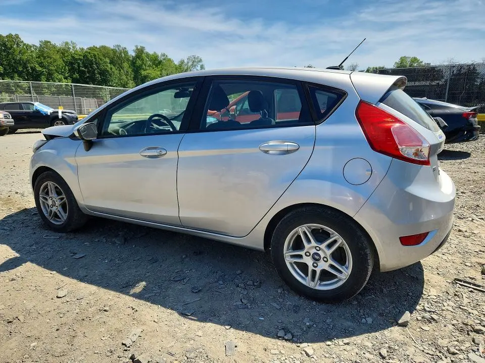 2019 FORD FIESTA SE  