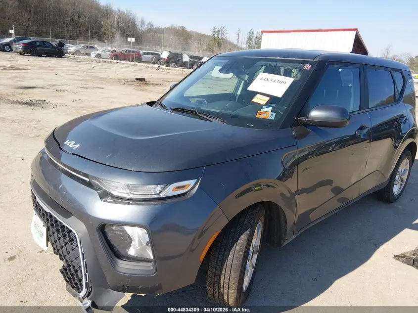 2022 KIA SOUL LX