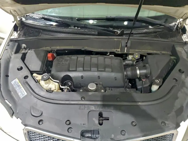 2010 CHEVROLET TRAVERSE LS  