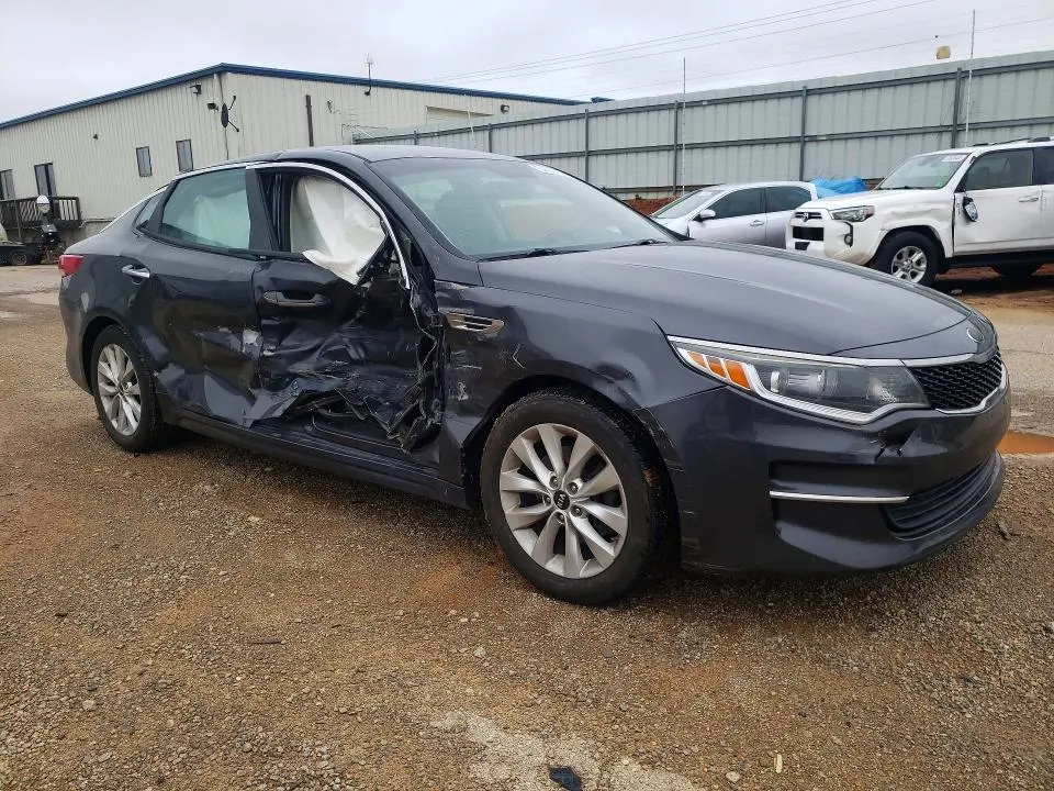 2017 KIA OPTIMA LX  