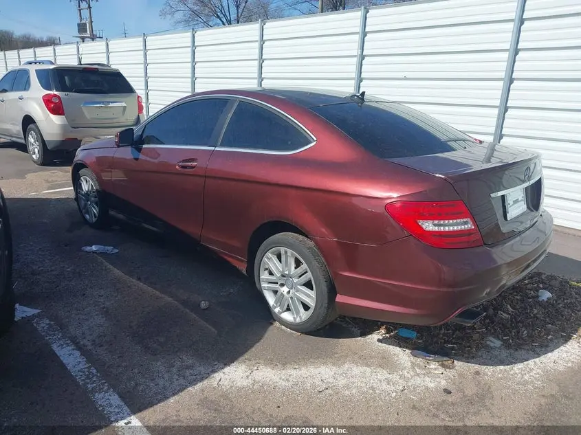 2015 MERCEDES-BENZ C 250  