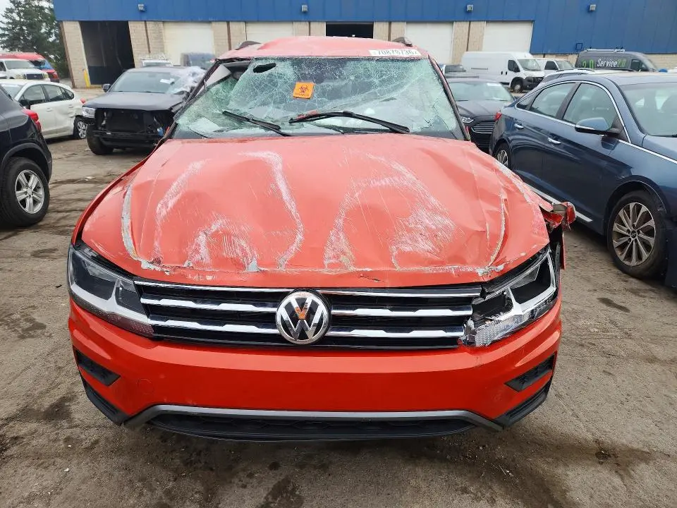 2019 VOLKSWAGEN TIGUAN SE  