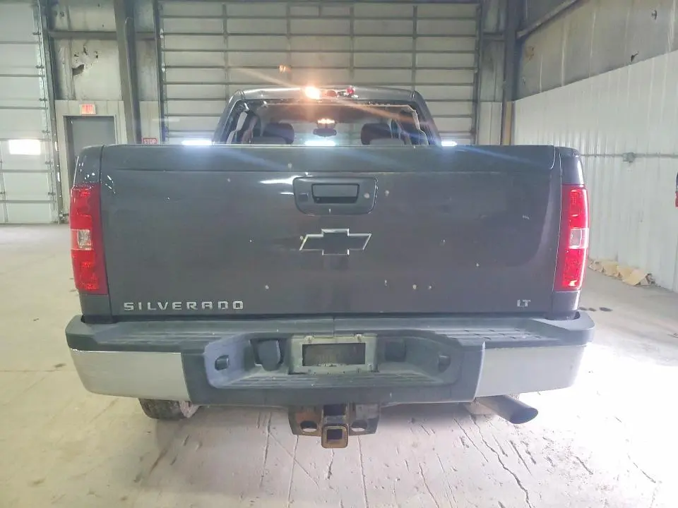 2011 CHEVROLET SILVERADO K2500 HEAVY DUTY LT  