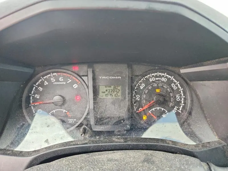 2016 TOYOTA TACOMA SR  
