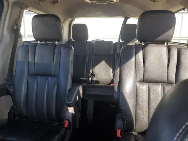 2011 CHRYSLER TOWN & COUNTRY TOURING L  