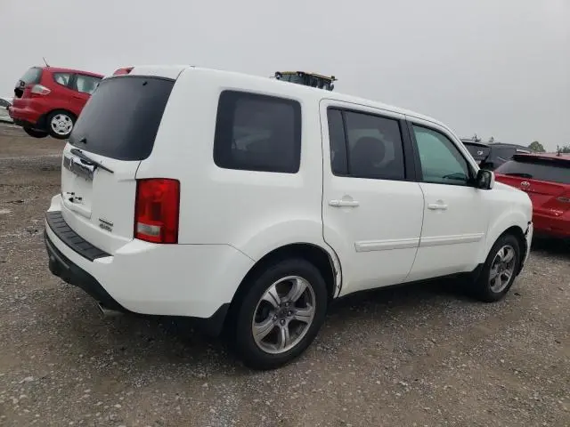 2015 HONDA PILOT SE  