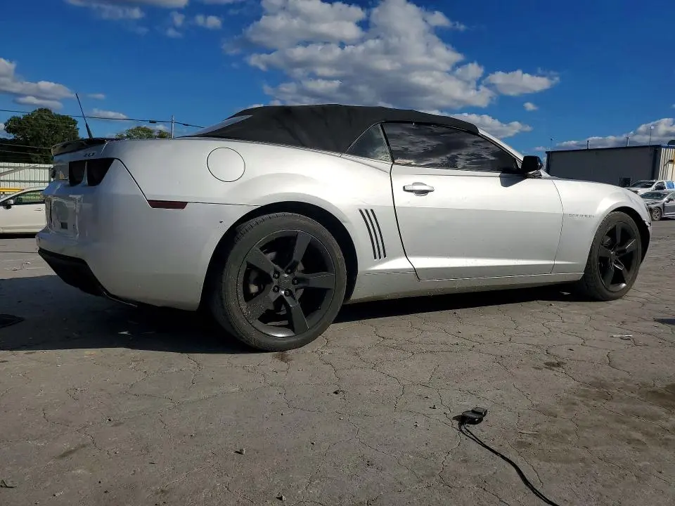 2011 CHEVROLET CAMARO LT  