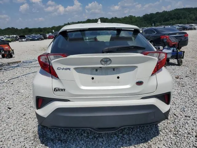 2019 TOYOTA C-HR XLE  