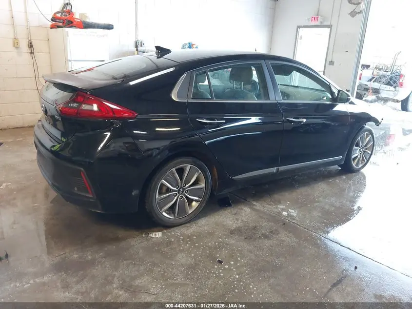 2017 HYUNDAI IONIQ HYBRID LIMITED