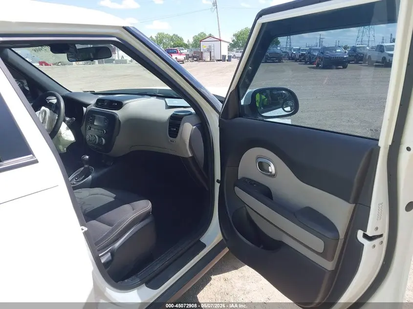 2016 KIA SOUL +