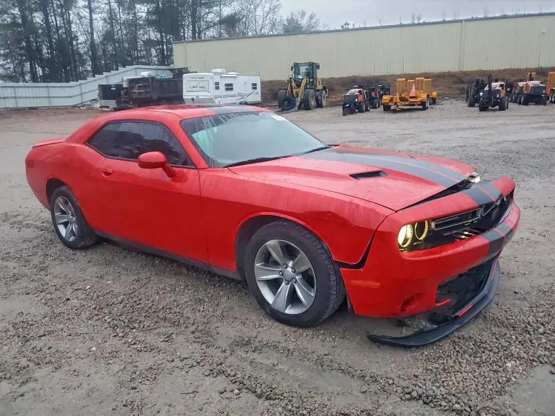 2015 DODGE CHALLENGER SXT  