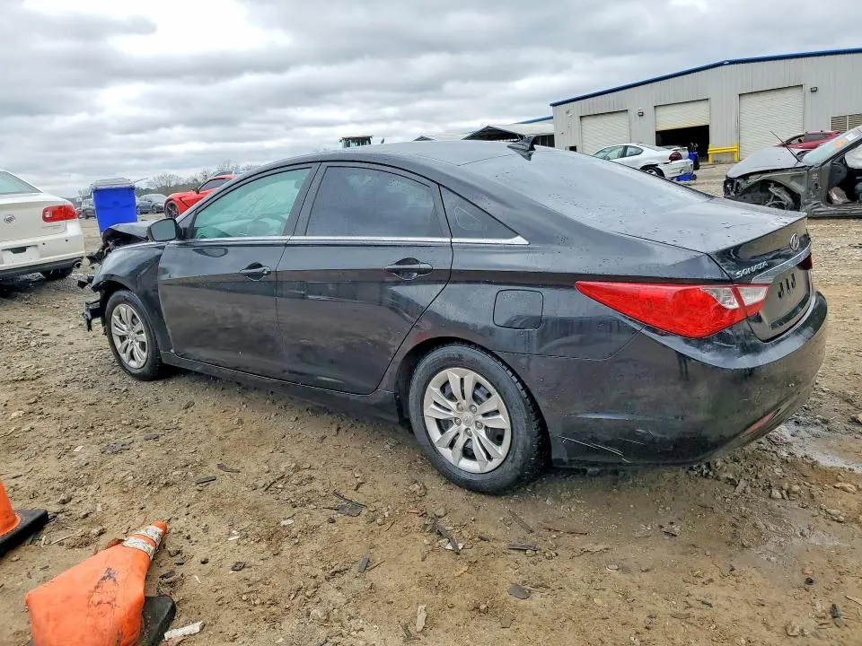 2011 HYUNDAI SONATA GLS  
