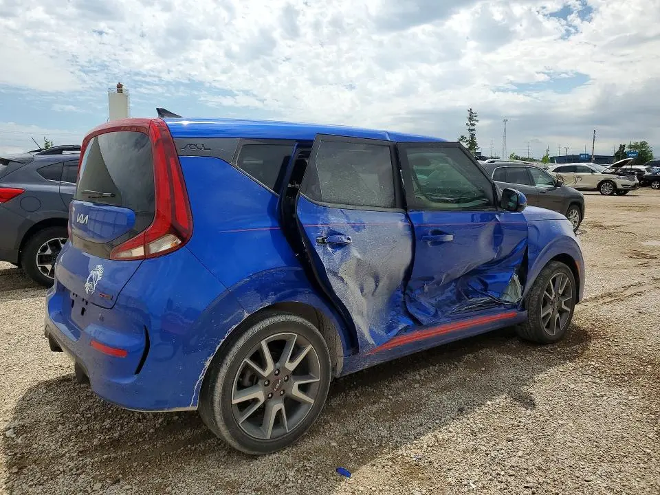 2022 KIA SOUL GT LINE  