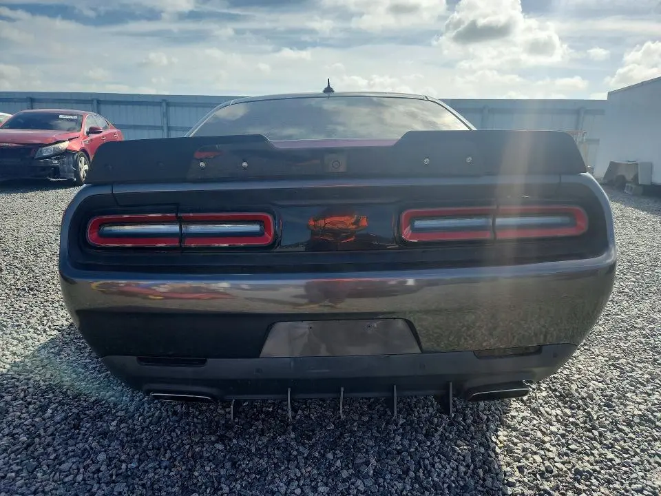 2016 DODGE CHALLENGER R  