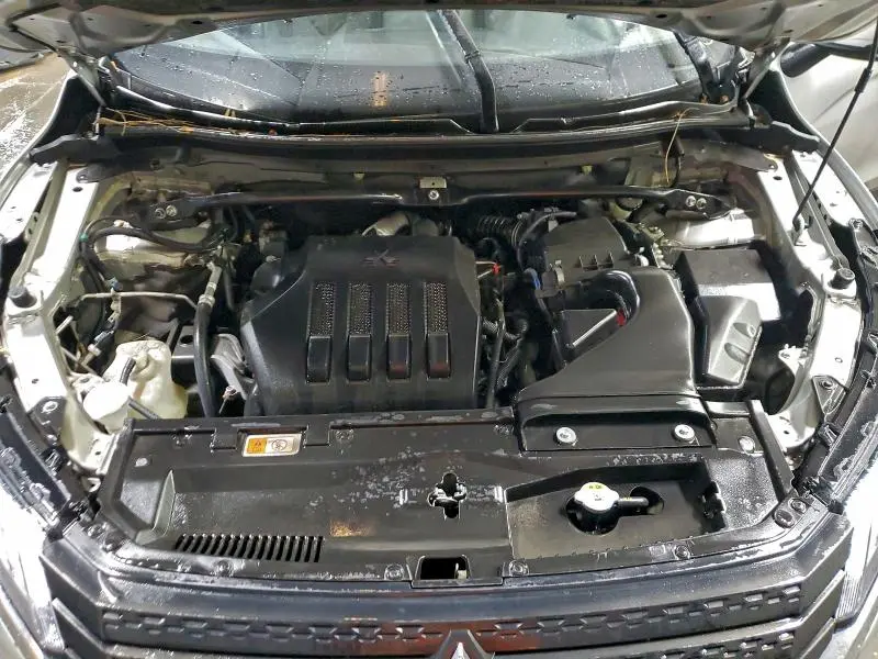 2023 MITSUBISHI ECLIPSE CROSS SE  