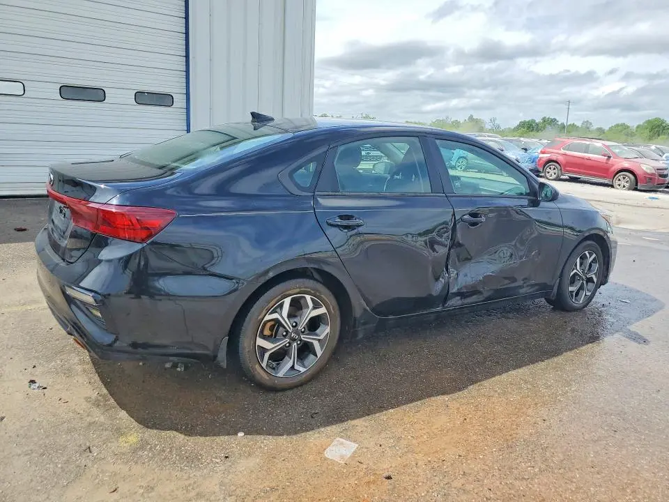 2020 KIA FORTE LXS  