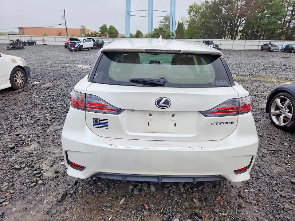 2017 LEXUS CT 200  