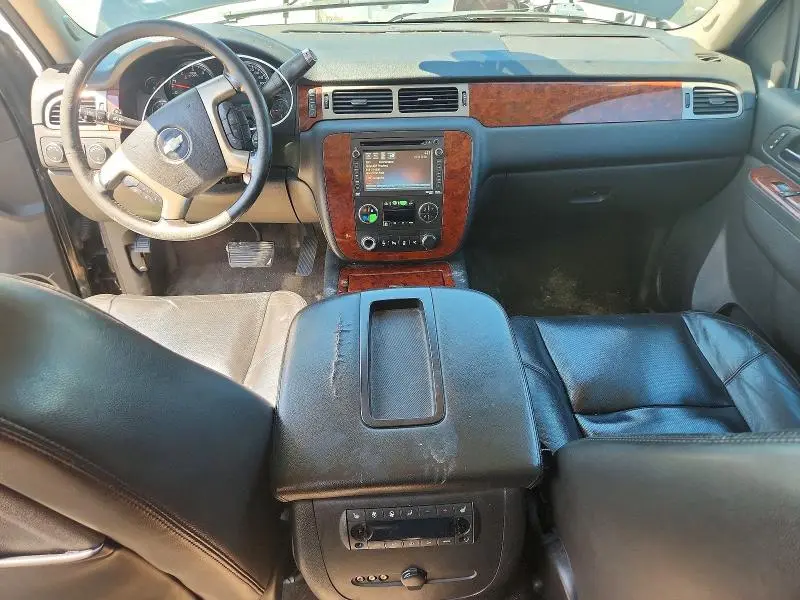 2013 CHEVROLET SUBURBAN K1500 LTZ  