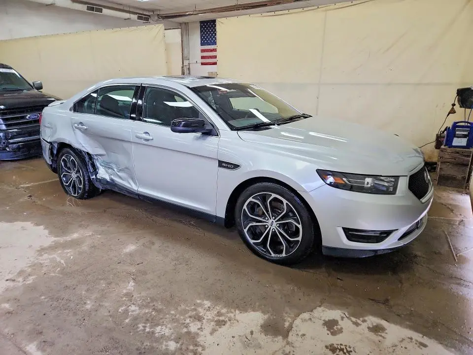 2018 FORD TAURUS SHO  