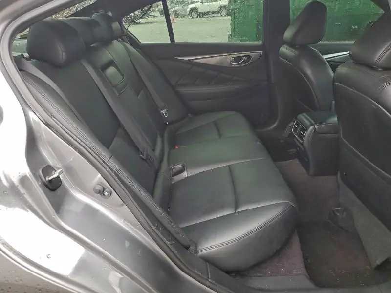 2015 INFINITI Q50 BASE  