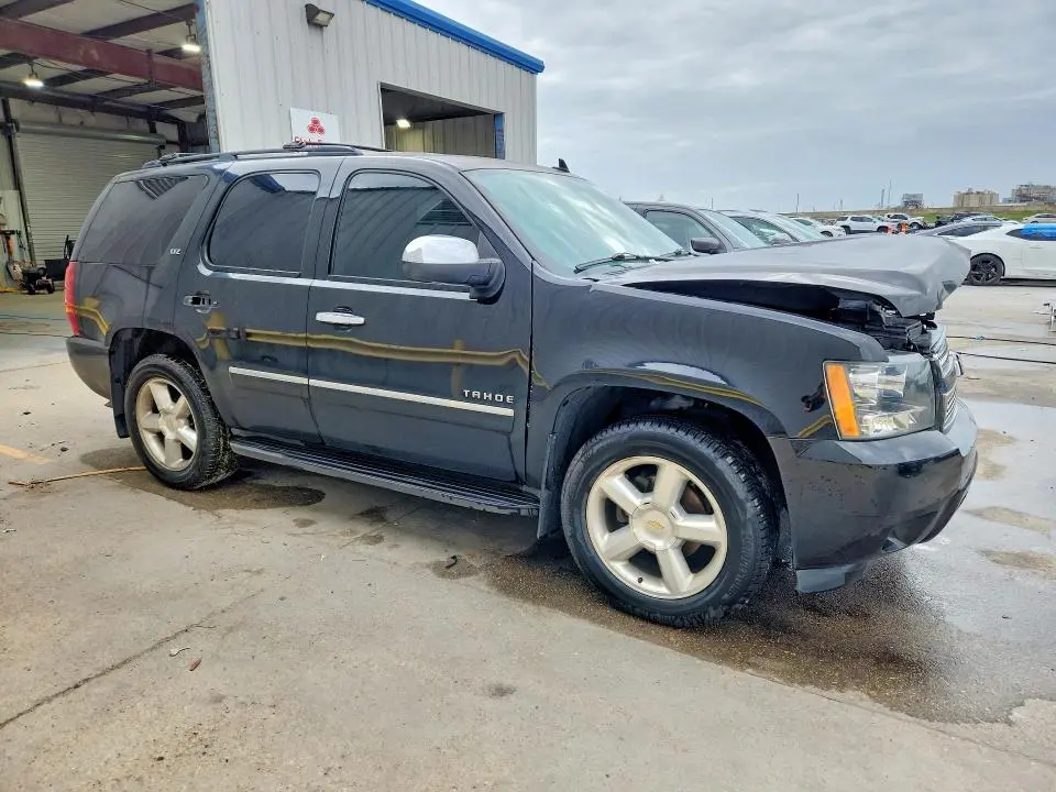 2010 CHEVROLET TAHOE C1500 LTZ  