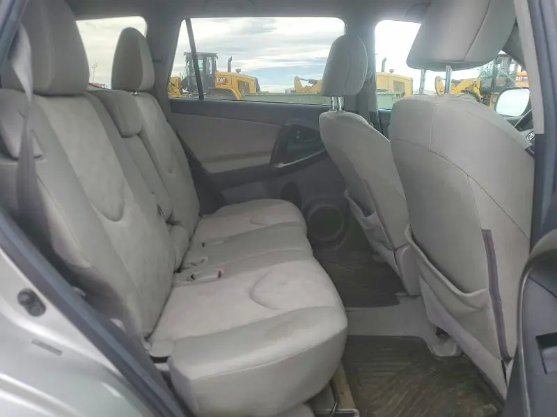 2011 TOYOTA RAV4 BASE  