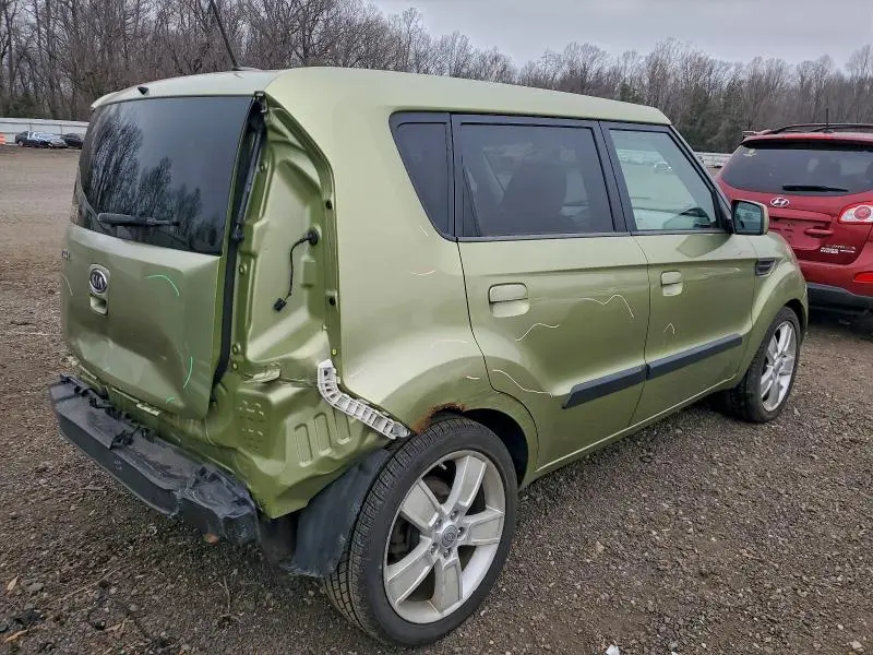 2010 KIA SOUL +  