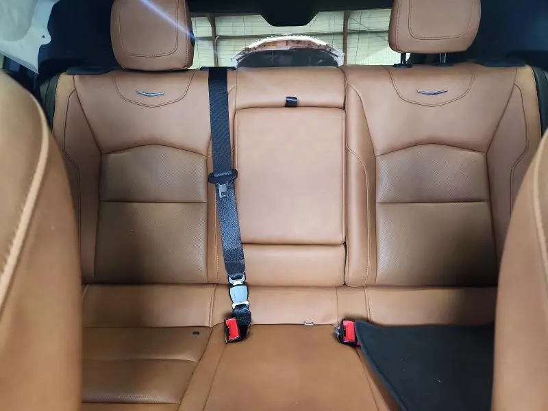 2022 CADILLAC XT4 PREMIUM LUXURY  