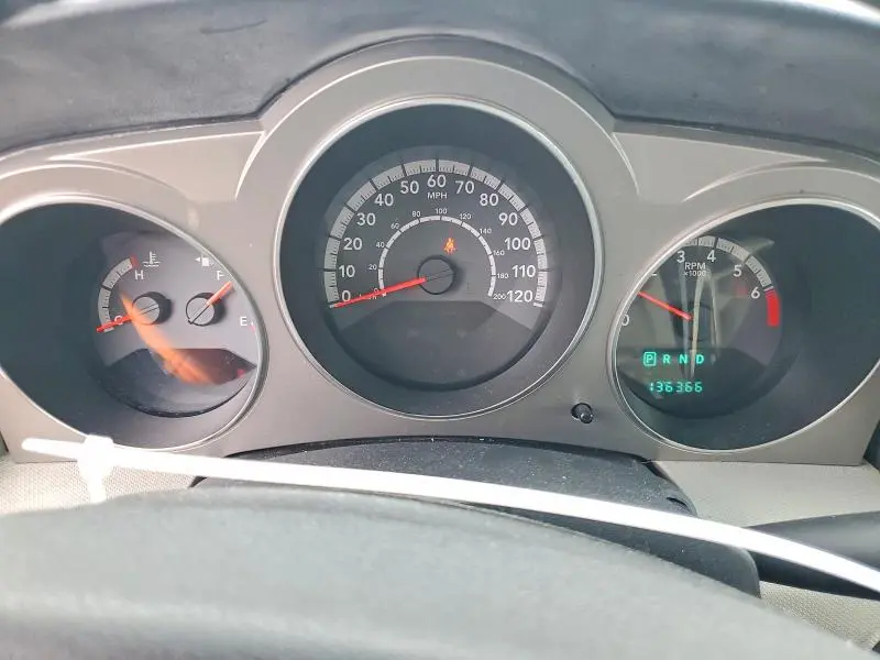 2010 DODGE AVENGER R  
