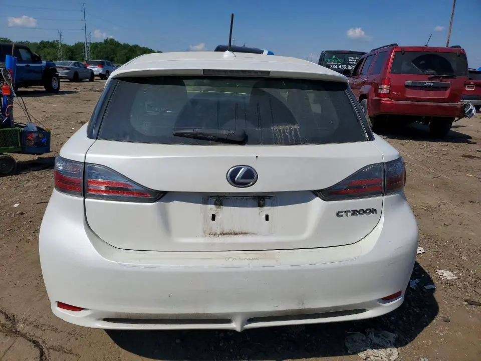 2011 LEXUS CT 200  