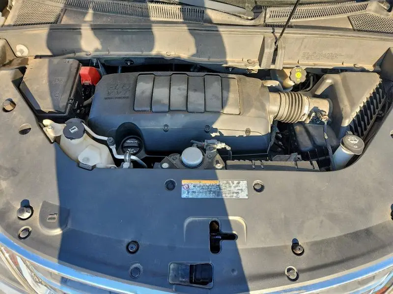 2013 CHEVROLET TRAVERSE LT  