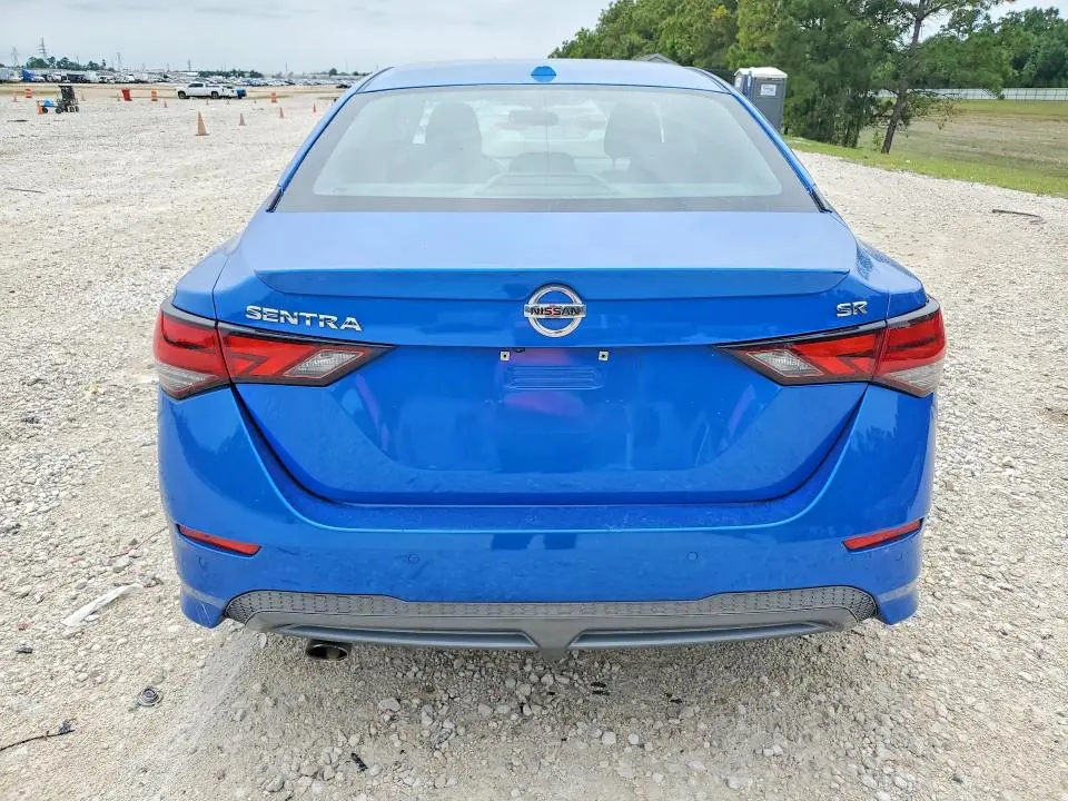 2021 NISSAN SENTRA SR  