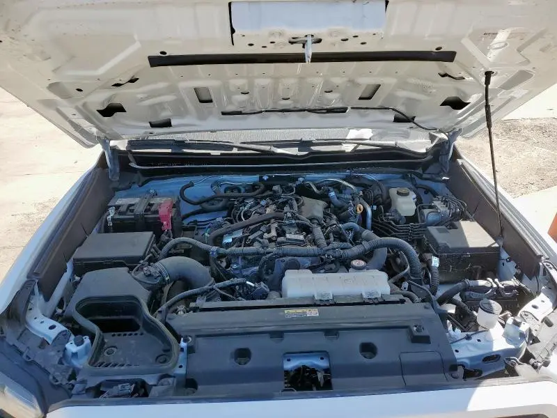 2024 TOYOTA TACOMA XTRACAB