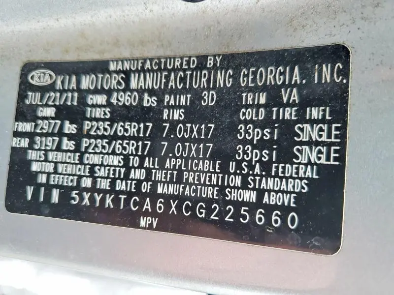 2012 KIA SORENTO BASE  