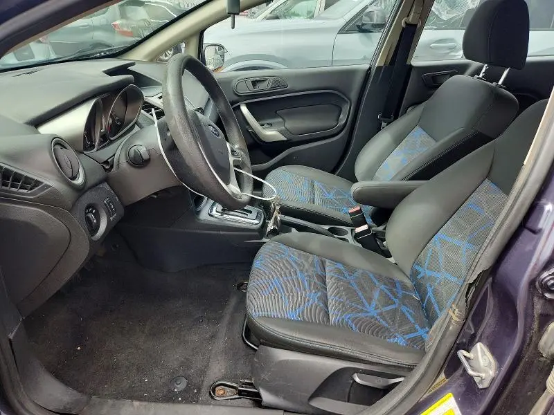 2013 FORD FIESTA SE  