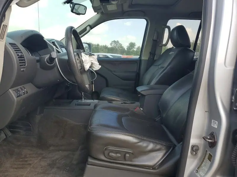 2016 NISSAN FRONTIER PRO-4X  