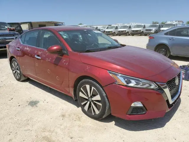 2021 NISSAN ALTIMA SV