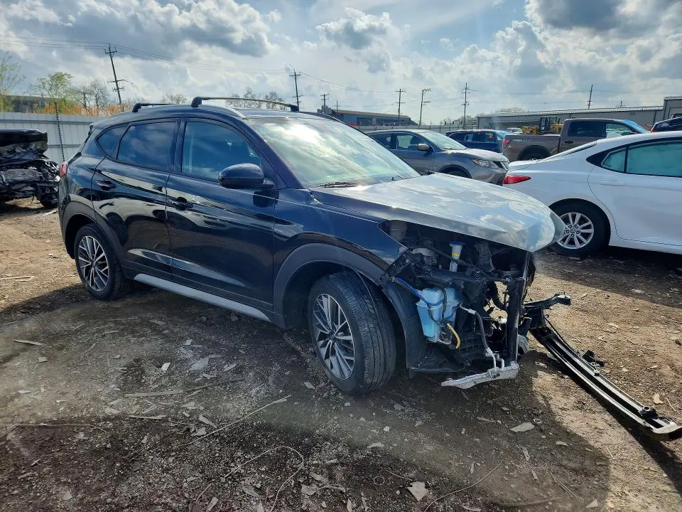 2021 HYUNDAI TUCSON SEL  