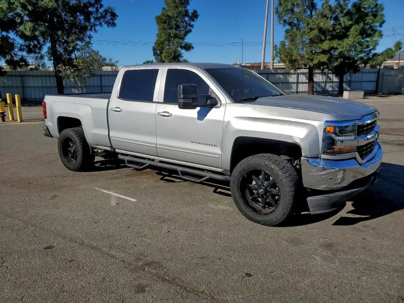 2018 CHEVROLET SILVERADO C1500 LT  