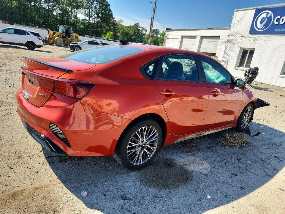 2023 KIA FORTE GT LINE  