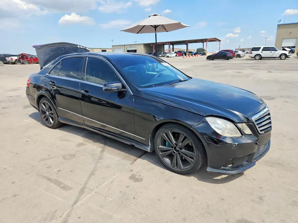 2010 MERCEDES-BENZ E 350  