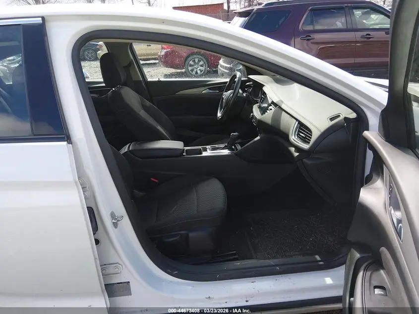 2019 BUICK REGAL SPORTBACK FWD PREFERRED