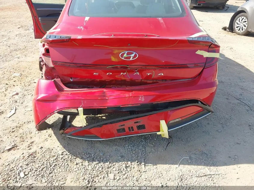 2022 HYUNDAI SONATA SE